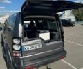 Сірий Ленд Ровер Діскавері, об'ємом двигуна 3 л та пробігом 328 тис. км за 24800 $, фото 7 на Automoto.ua