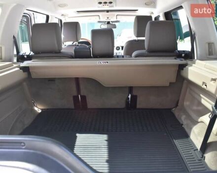 Серый Ленд Ровер Дискавери, объемом двигателя 3 л и пробегом 123 тыс. км за 20900 $, фото 24 на Automoto.ua