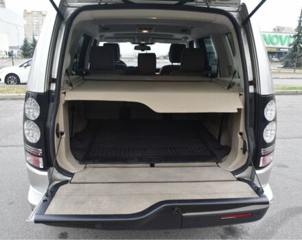 Серый Ленд Ровер Дискавери, объемом двигателя 3 л и пробегом 123 тыс. км за 19900 $, фото 14 на Automoto.ua