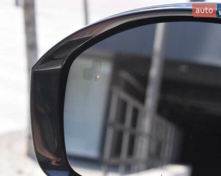 Серый Ленд Ровер Дискавери, объемом двигателя 3 л и пробегом 123 тыс. км за 20900 $, фото 5 на Automoto.ua