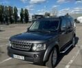 Сірий Ленд Ровер Діскавері, об'ємом двигуна 3 л та пробігом 328 тис. км за 24800 $, фото 5 на Automoto.ua