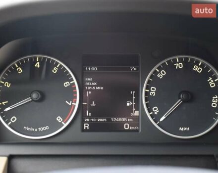 Сірий Ленд Ровер Діскавері, об'ємом двигуна 3 л та пробігом 124 тис. км за 18500 $, фото 5 на Automoto.ua