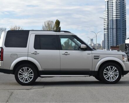 Серый Ленд Ровер Дискавери, объемом двигателя 3 л и пробегом 123 тыс. км за 19900 $, фото 22 на Automoto.ua