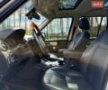 Сірий Ленд Ровер Діскавері, об'ємом двигуна 3 л та пробігом 263 тис. км за 18500 $, фото 48 на Automoto.ua