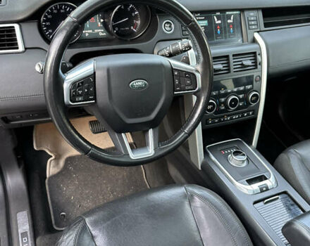 Сірий Ленд Ровер Діскавері, об'ємом двигуна 2 л та пробігом 157 тис. км за 16800 $, фото 15 на Automoto.ua