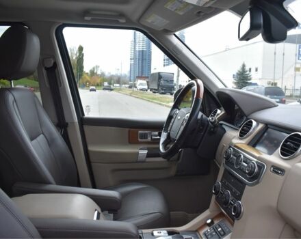 Серый Ленд Ровер Дискавери, объемом двигателя 3 л и пробегом 123 тыс. км за 19900 $, фото 9 на Automoto.ua