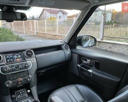 Ленд Ровер Дискавери 2016 в Киеве на Automoto.ua Серый Ленд Ровер Дискавери, объемом двигателя 3 л и пробегом 144 тыс. км за 23500 $, фото 35 на Automoto.ua