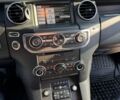 Сірий Ленд Ровер Діскавері, об'ємом двигуна 3 л та пробігом 275 тис. км за 18500 $, фото 14 на Automoto.ua