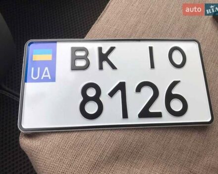 Ленд Ровер Дискавери 2016 в Костополе на Automoto.ua Серый Ленд Ровер Дискавери, объемом двигателя 3 л и пробегом 212 тыс. км за 23800 $, фото 23 на Automoto.ua