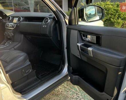 Ленд Ровер Дискавери 2016 в Киеве на Automoto.ua Серый Ленд Ровер Дискавери, объемом двигателя 3 л и пробегом 144 тыс. км за 23500 $, фото 48 на Automoto.ua