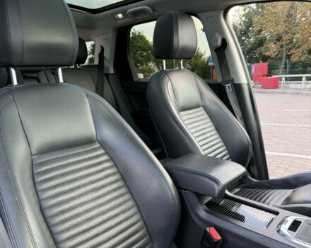 Серый Ленд Ровер Дискавери, объемом двигателя 2 л и пробегом 180 тыс. км за 17300 $, фото 12 на Automoto.ua