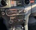 Серый Ленд Ровер Дискавери, объемом двигателя 3 л и пробегом 275 тыс. км за 21000 $, фото 14 на Automoto.ua