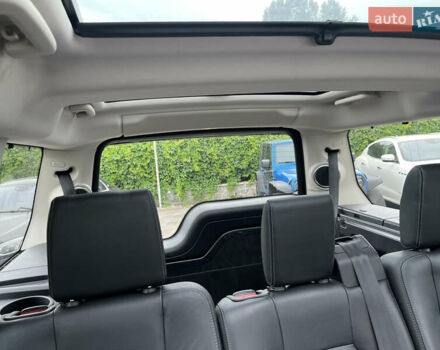 Серый Ленд Ровер Дискавери, объемом двигателя 3 л и пробегом 143 тыс. км за 16000 $, фото 13 на Automoto.ua