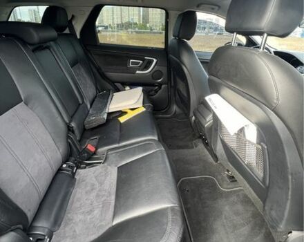 Серый Ленд Ровер Дискавери, объемом двигателя 2 л и пробегом 183 тыс. км за 19000 $, фото 7 на Automoto.ua