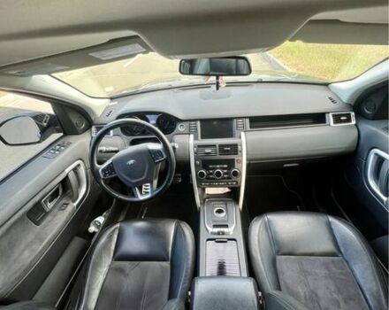 Серый Ленд Ровер Дискавери, объемом двигателя 2 л и пробегом 183 тыс. км за 19000 $, фото 6 на Automoto.ua