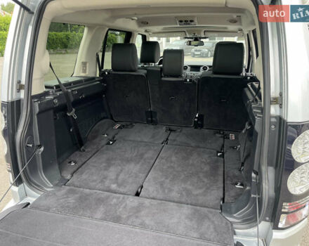 Серый Ленд Ровер Дискавери, объемом двигателя 3 л и пробегом 143 тыс. км за 16000 $, фото 17 на Automoto.ua