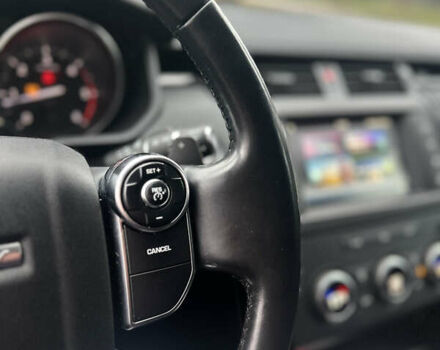 Серый Ленд Ровер Дискавери, объемом двигателя 2 л и пробегом 179 тыс. км за 29000 $, фото 10 на Automoto.ua