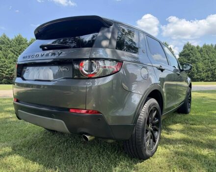 Серый Ленд Ровер Дискавери, объемом двигателя 2 л и пробегом 62 тыс. км за 10000 $, фото 3 на Automoto.ua