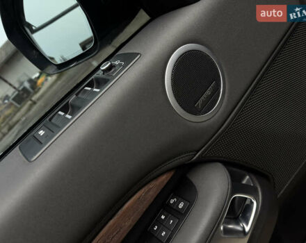Сірий Ленд Ровер Діскавері, об'ємом двигуна 2 л та пробігом 93 тис. км за 28750 $, фото 38 на Automoto.ua