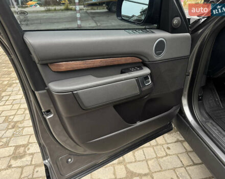 Сірий Ленд Ровер Діскавері, об'ємом двигуна 2 л та пробігом 93 тис. км за 28750 $, фото 37 на Automoto.ua