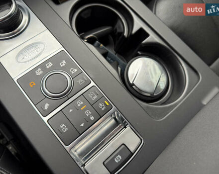 Серый Ленд Ровер Дискавери, объемом двигателя 3 л и пробегом 98 тыс. км за 29500 $, фото 30 на Automoto.ua