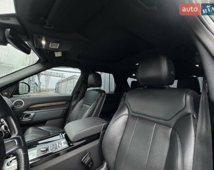 Сірий Ленд Ровер Діскавері, об'ємом двигуна 2 л та пробігом 93 тис. км за 28750 $, фото 43 на Automoto.ua