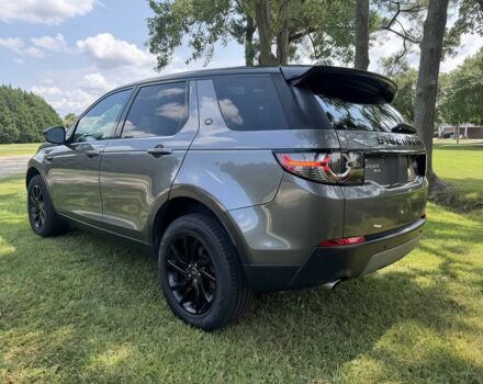 Серый Ленд Ровер Дискавери, объемом двигателя 2 л и пробегом 62 тыс. км за 10000 $, фото 5 на Automoto.ua