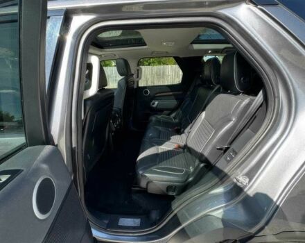 Сірий Ленд Ровер Діскавері, об'ємом двигуна 3 л та пробігом 68 тис. км за 28100 $, фото 11 на Automoto.ua