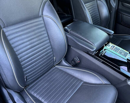 Ленд Ровер Дискавери 2017 в Ужгороде на Automoto.ua Серый Ленд Ровер Дискавери, объемом двигателя 2.99 л и пробегом 120 тыс. км за 37000 $, фото 37 на Automoto.ua