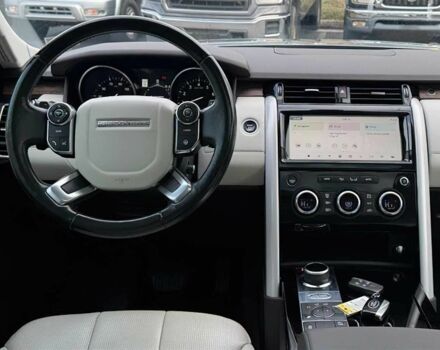 Сірий Ленд Ровер Діскавері, об'ємом двигуна 3 л та пробігом 65 тис. км за 12400 $, фото 14 на Automoto.ua