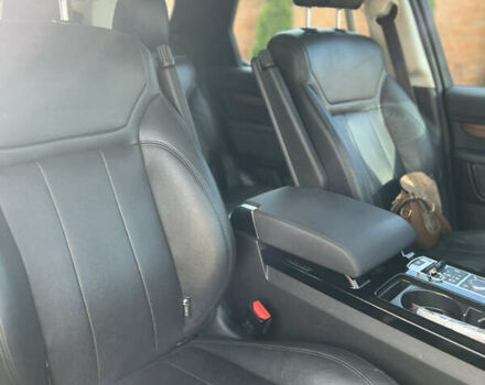 Серый Ленд Ровер Дискавери, объемом двигателя 2.99 л и пробегом 140 тыс. км за 28000 $, фото 89 на Automoto.ua