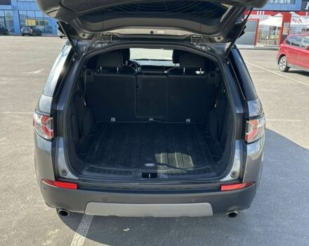 Сірий Ленд Ровер Діскавері, об'ємом двигуна 2 л та пробігом 156 тис. км за 20000 $, фото 5 на Automoto.ua