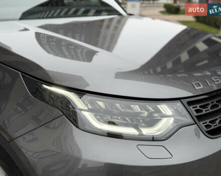 Серый Ленд Ровер Дискавери, объемом двигателя 3 л и пробегом 98 тыс. км за 29500 $, фото 5 на Automoto.ua