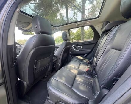 Серый Ленд Ровер Дискавери, объемом двигателя 2 л и пробегом 62 тыс. км за 10000 $, фото 10 на Automoto.ua