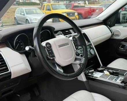 Сірий Ленд Ровер Діскавері, об'ємом двигуна 3 л та пробігом 65 тис. км за 12400 $, фото 9 на Automoto.ua