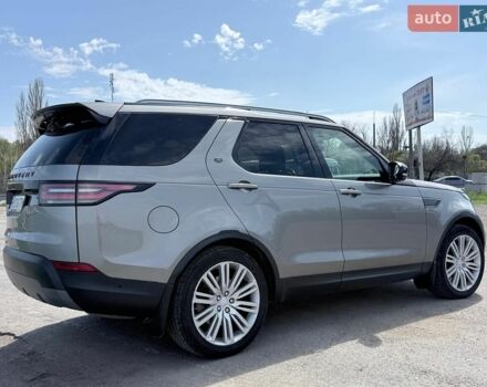 Сірий Ленд Ровер Діскавері, об'ємом двигуна 2.99 л та пробігом 180 тис. км за 28800 $, фото 53 на Automoto.ua