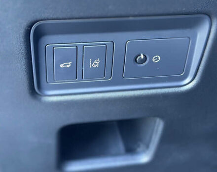 Ленд Ровер Дискавери 2017 в Ужгороде на Automoto.ua Серый Ленд Ровер Дискавери, объемом двигателя 2.99 л и пробегом 120 тыс. км за 37000 $, фото 26 на Automoto.ua