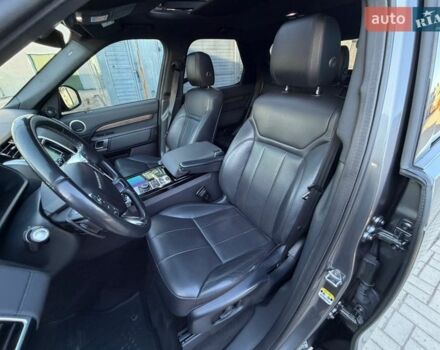 Сірий Ленд Ровер Діскавері, об'ємом двигуна 2 л та пробігом 93 тис. км за 25950 $, фото 33 на Automoto.ua