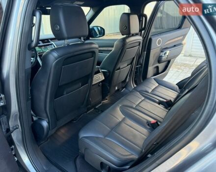 Сірий Ленд Ровер Діскавері, об'ємом двигуна 2 л та пробігом 93 тис. км за 25950 $, фото 46 на Automoto.ua