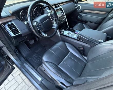 Сірий Ленд Ровер Діскавері, об'ємом двигуна 2 л та пробігом 93 тис. км за 25950 $, фото 31 на Automoto.ua