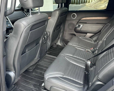 Серый Ленд Ровер Дискавери, объемом двигателя 2.99 л и пробегом 200 тыс. км за 27000 $, фото 38 на Automoto.ua