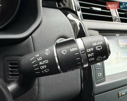 Серый Ленд Ровер Дискавери, объемом двигателя 3 л и пробегом 98 тыс. км за 29500 $, фото 35 на Automoto.ua