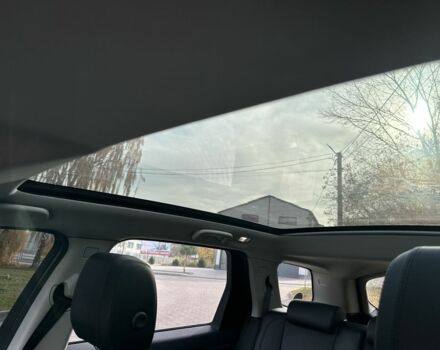 Сірий Ленд Ровер Діскавері, об'ємом двигуна 2 л та пробігом 167 тис. км за 21999 $, фото 7 на Automoto.ua