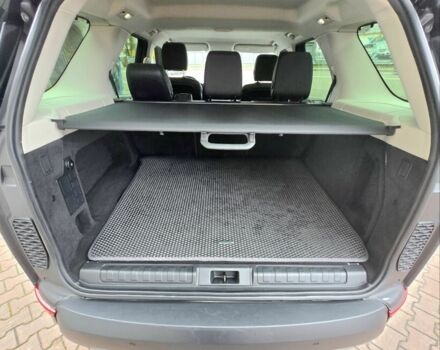 Серый Ленд Ровер Дискавери, объемом двигателя 2 л и пробегом 118 тыс. км за 32200 $, фото 5 на Automoto.ua