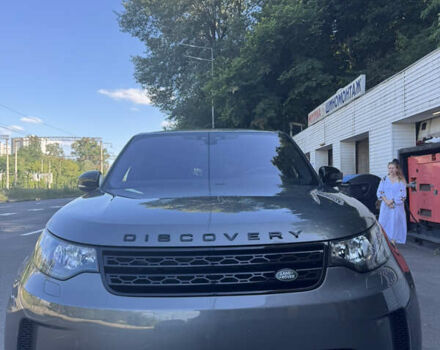 Серый Ленд Ровер Дискавери, объемом двигателя 3 л и пробегом 82 тыс. км за 40500 $, фото 4 на Automoto.ua