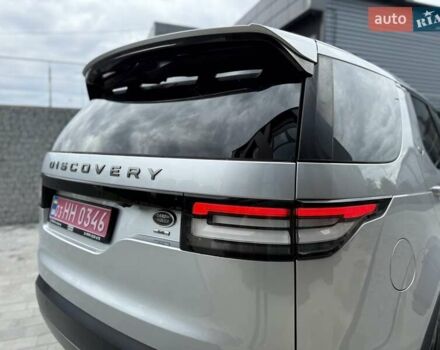 Серый Ленд Ровер Дискавери, объемом двигателя 3 л и пробегом 144 тыс. км за 22800 $, фото 3 на Automoto.ua