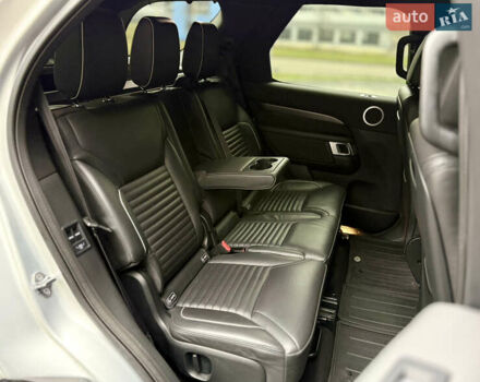 Серый Ленд Ровер Дискавери, объемом двигателя 3 л и пробегом 85 тыс. км за 35500 $, фото 18 на Automoto.ua