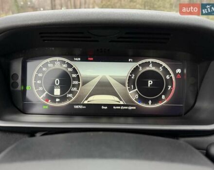 Сірий Ленд Ровер Діскавері, об'ємом двигуна 3 л та пробігом 105 тис. км за 29555 $, фото 97 на Automoto.ua