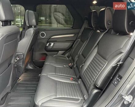 Сірий Ленд Ровер Діскавері, об'ємом двигуна 3 л та пробігом 105 тис. км за 29555 $, фото 115 на Automoto.ua