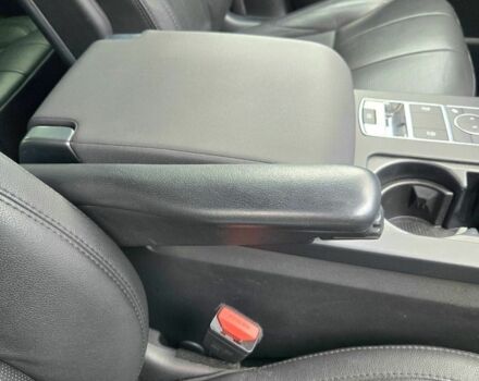 Серый Ленд Ровер Дискавери, объемом двигателя 2 л и пробегом 118 тыс. км за 32200 $, фото 18 на Automoto.ua